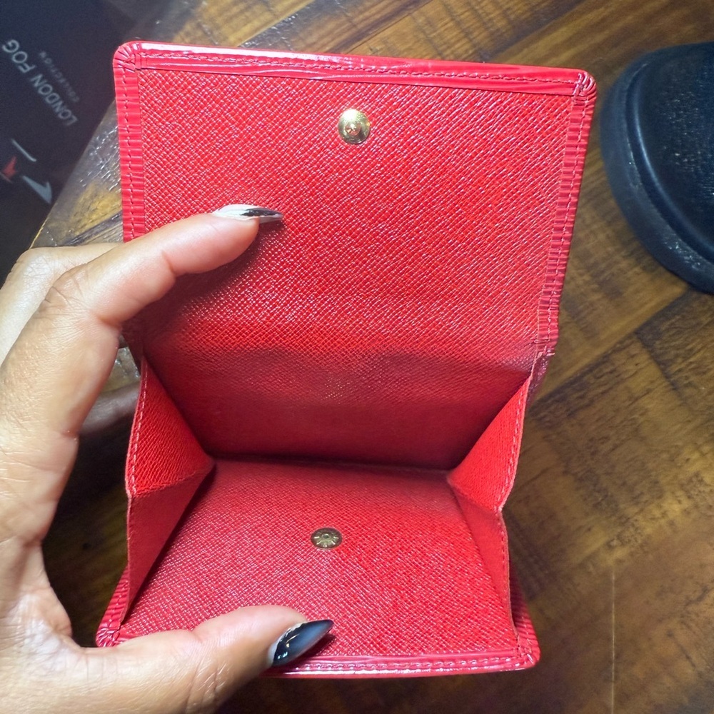Louis Vuitton Vibrant Red Wallet - Picture 7 of 7